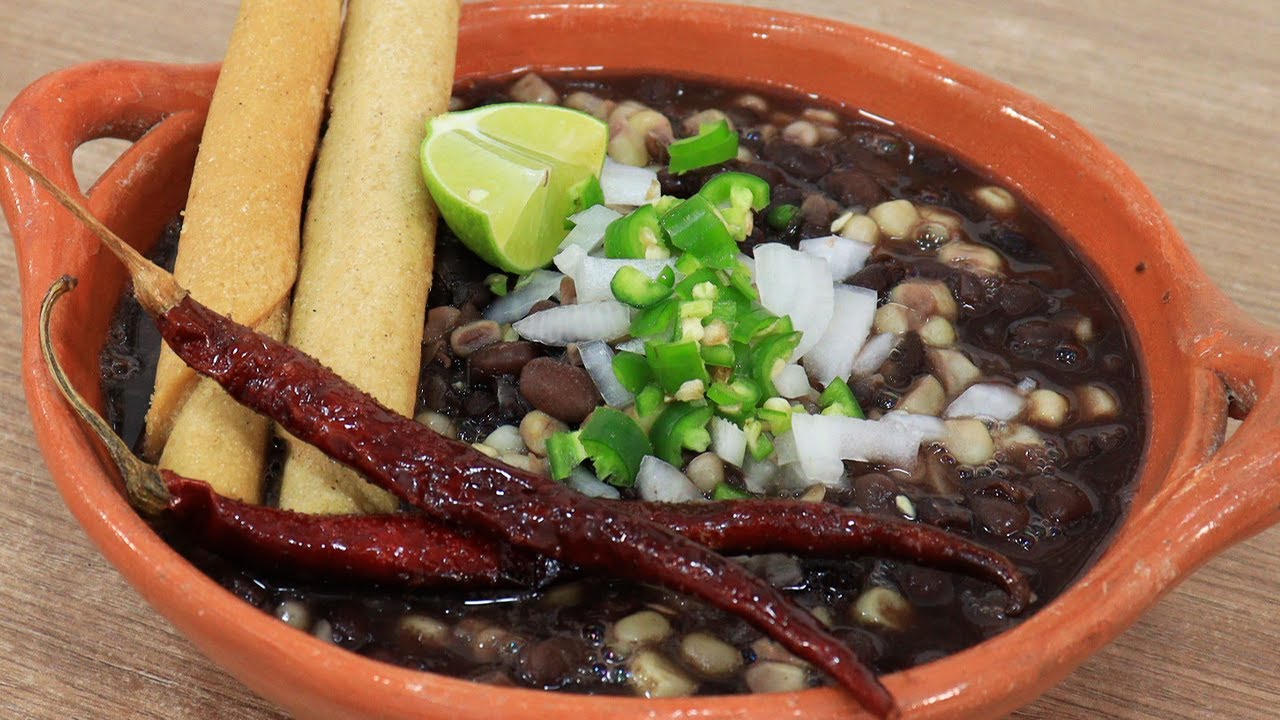 Pozole de Frijol